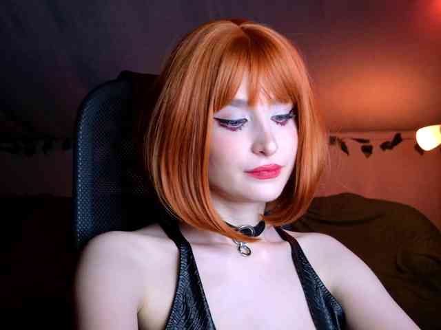 lunelucy's sex show image