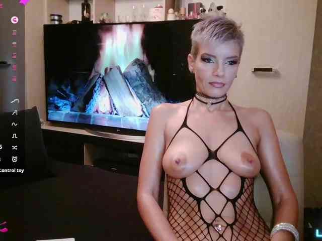 Изображение секс-шоу модели Alice69Sochi