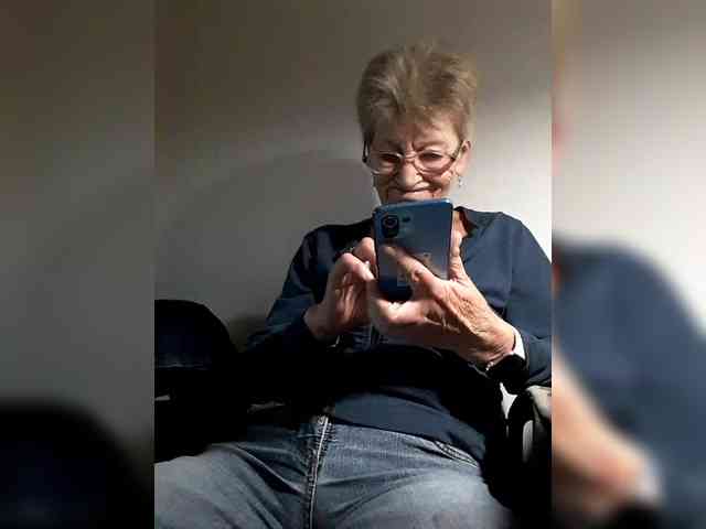 Reife-dame's sex show image Reife-dame's sex show image