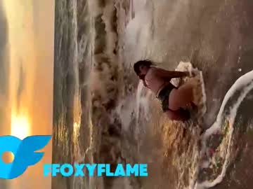 Изображение секс-шоу модели ffoxyflame Изображение секс-шоу модели ffoxyflame