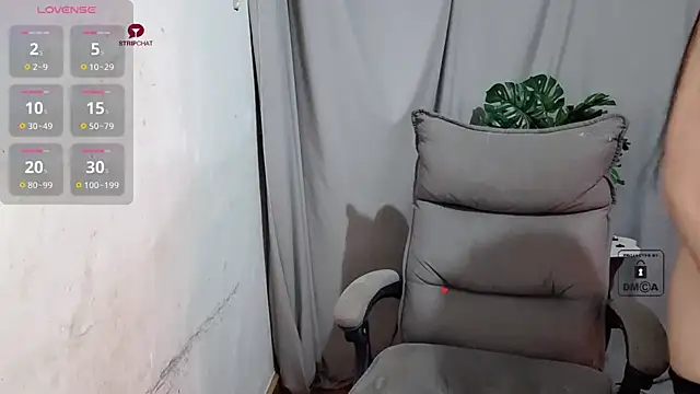 agreeable-22's sex show image