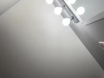 Sexshow-Bild von bigbuttmilff