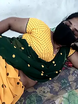 Изображение секс-шоу модели MaaliiiPonuTamil