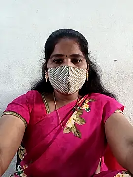 Изображение секс-шоу модели MaaliiiPonuTamil