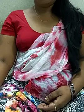 Изображение секс-шоу модели MaaliiiPonuTamil