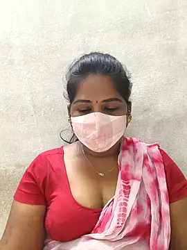 Изображение секс-шоу модели MaaliiiPonuTamil