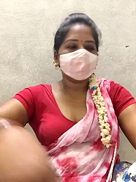 Изображение секс-шоу модели MaaliiiPonuTamil