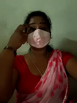 Изображение секс-шоу модели MaaliiiPonuTamil