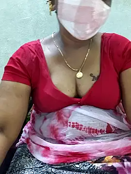 Изображение секс-шоу модели MaaliiiPonuTamil