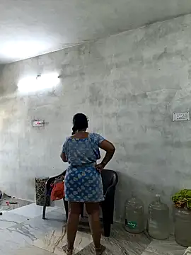 Изображение секс-шоу модели MaaliiiPonuTamil