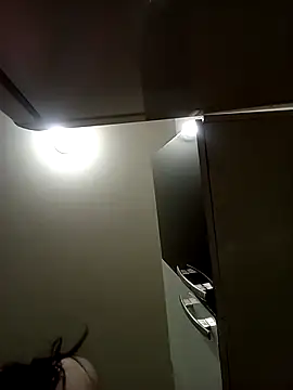 Изображение секс-шоу модели Soufeia