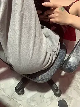 Tieuvi_18's sex show image Tieuvi_18's sex show image