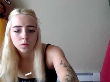 latenightkash's sex show image