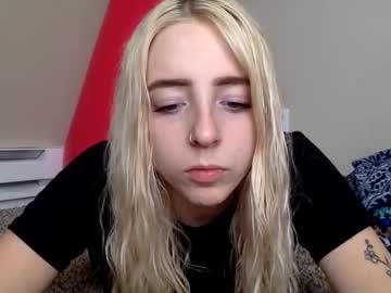 latenightkash's sex show image