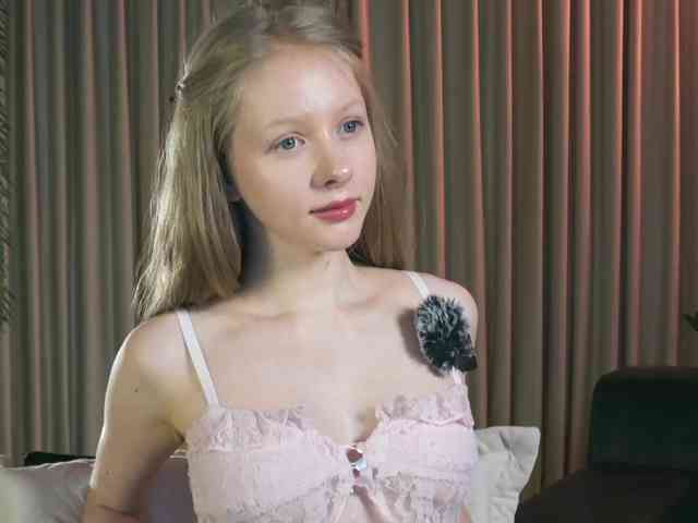 MiaVebes's sex show image MiaVebes's sex show image