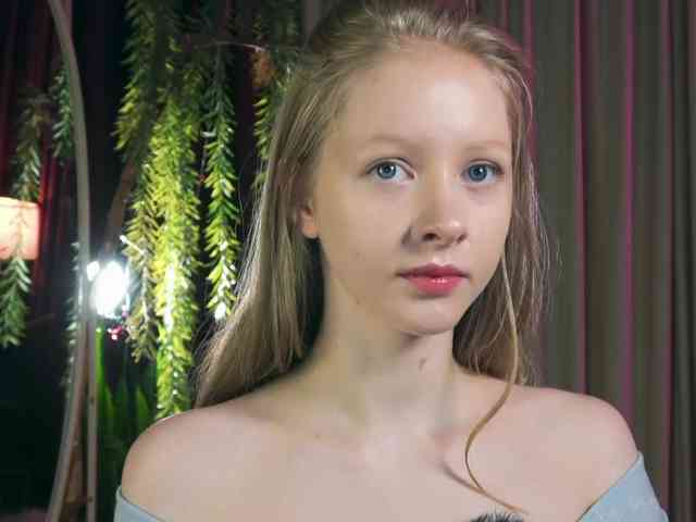 MiaVebes's sex show image MiaVebes's sex show image