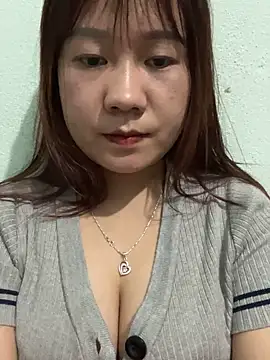 Изображение секс-шоу модели qinejr37