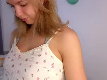 nicolelevis's sex show image