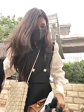 yinyin326's sex show image