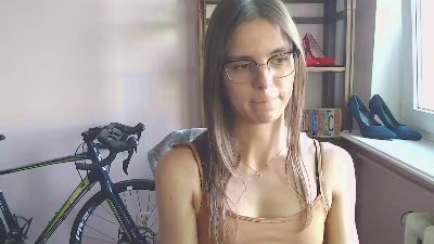 Sexshow-Bild von Megi_Sensual Sexshow-Bild von Megi_Sensual