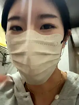 Lulu125216's sex show image