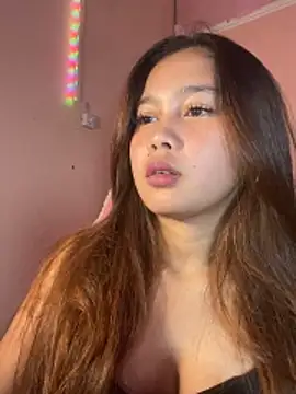 ursweet_babygirl's sex show image