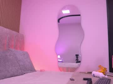 Изображение секс-шоу модели vvioleta_ Изображение секс-шоу модели vvioleta_