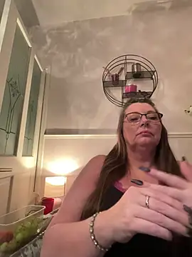 Изображение секс-шоу модели BuxomKitty_BBW