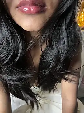 godessoflust's sex show image