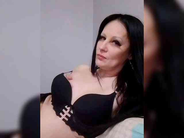 Изображение секс-шоу модели Tolst