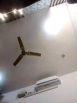 Cute-Janvi20's sex show image