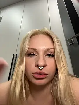 DayaFoxy's sex show image