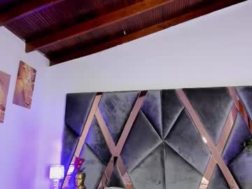 milan_ebony's sex show image