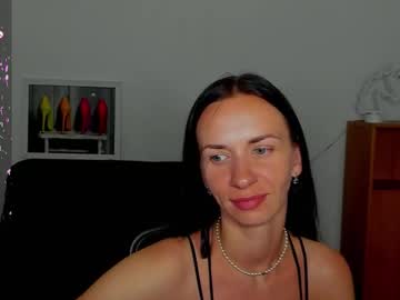 Изображение секс-шоу модели annakillian_kiss