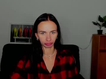 Изображение секс-шоу модели annakillian_kiss