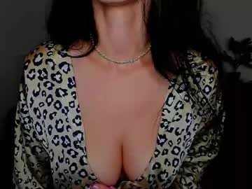 Изображение секс-шоу модели annakillian_kiss