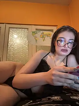 SirenLisa69's sex show image