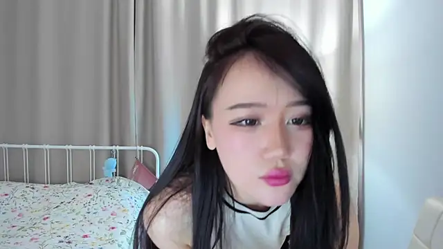 AmiliYan's sex show image