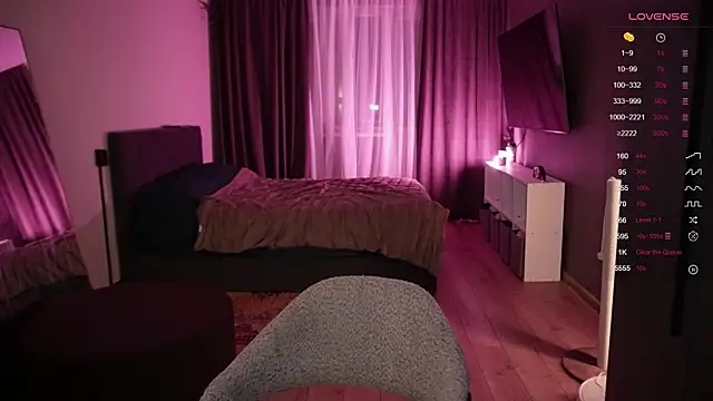 Изображение секс-шоу модели juelzfoxy Изображение секс-шоу модели juelzfoxy