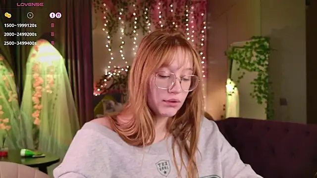 Изображение секс-шоу модели Morvelyn