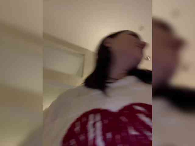 -Your-Michelle-'s sex show image
