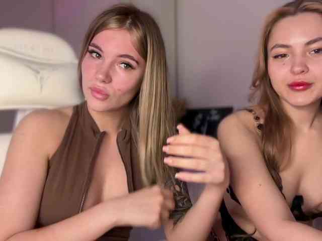 Sexshow-Bild von VelvetTwins