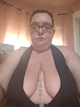 diosacurvy1984's sex show image