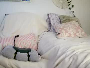 toohorny4college's sex show image