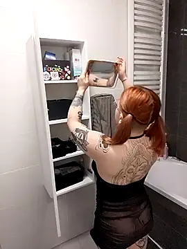 Изображение секс-шоу модели divine_eve