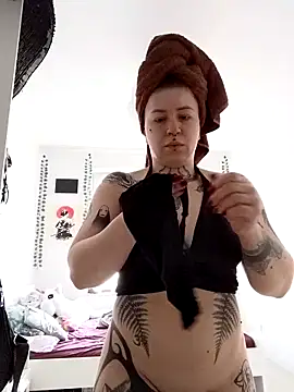 Изображение секс-шоу модели divine_eve