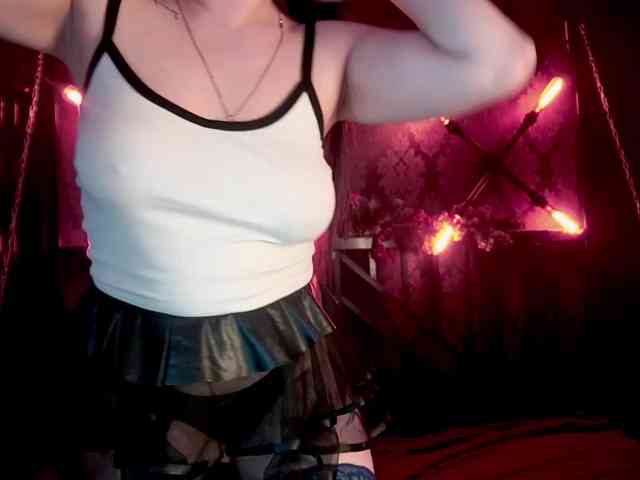 DiamondShadow's sex show image