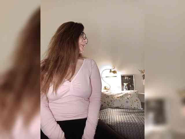 HelenBerg's sex show image HelenBerg's sex show image