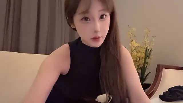 Eve36936's sex show image