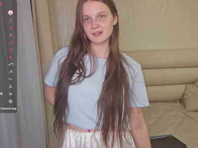 KiaraBasbas's sex show image